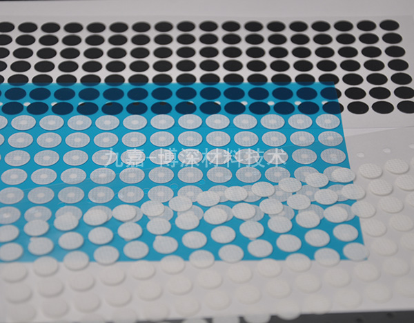 车灯防水透气膜如何保护车灯